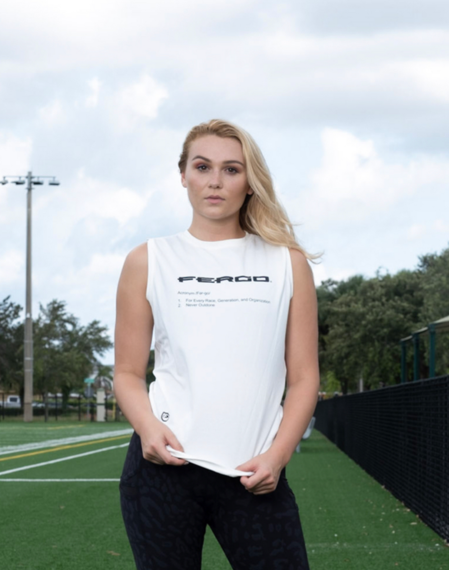 Women Fitted Sleeveless Tee White